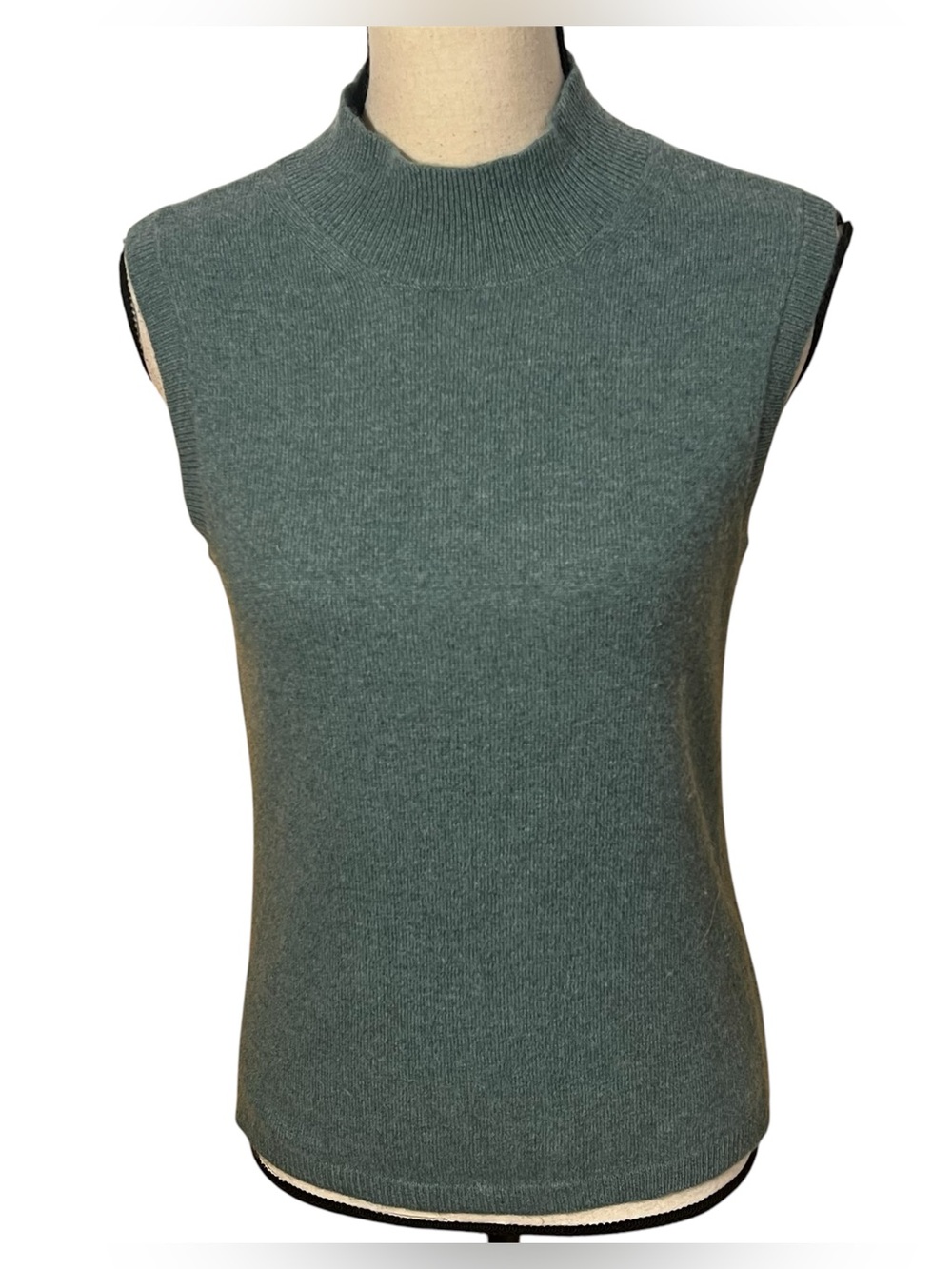 Veronica Beard Mahaley Green Cashmere Sleeveless Mock Turtleneck Sweater Sz-M